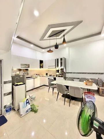 Bán Nhà riêng 54m² thổ cư 54m² giá 4.5 tỷ tại Đường Tỉnh Lộ 10 Quận Bình Tân TP. Hồ Chí Minh