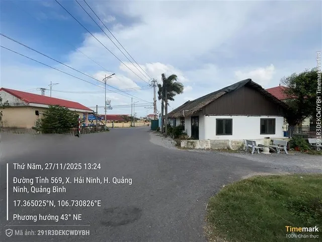 🔥ĐẤU GIÁ PHÁT MÃI🔥
CĂN NHÀ 2 MẶT ĐƯỜNG
DT569, HẢI NINH, QUẢNG BÌNH.