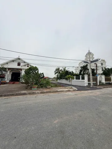 CHÍNH CHỦ EM CÓ LÔ ĐẤT CẦN BÁN NẰM TRÊN TRỤC ĐƯỜNG CHÍNH QUẤT LÂM
