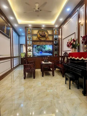 CẮT LỖ 300 TRIỆU - NHÀ ĐẸP 3 TẦNG TỪ SƠN - Ô TÔ ĐỖ CỬA - SỔ SẴN SÀNG