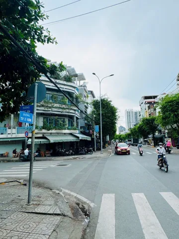 CHỈ 7,5 TỶ CÓ NGAY  NHÀ MẶT TIỀN MẠC VÂN - P12 -Q8 _DT 46M2 - NỞ HẬU TÀI LỘC- 4 TẦNG -4PN - HOÀN CÔNG ĐỦ - KDC HIỆN HỮU