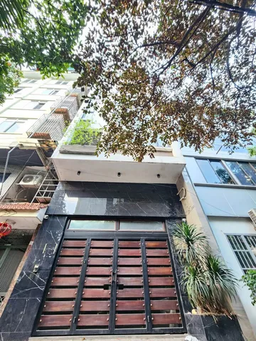 🏢 Bán Tòa Văn Phòng Đình Thôn, Mỹ Đình – DT 77m², MT 5.7m, 7 Tầng Thang Máy, 10 Phòng Khép Kín, Ô Tô Tránh, Lô Góc, Dòng Tiền 75 Triệu/Tháng, Giá 33.3 Tỷ 📈🏡