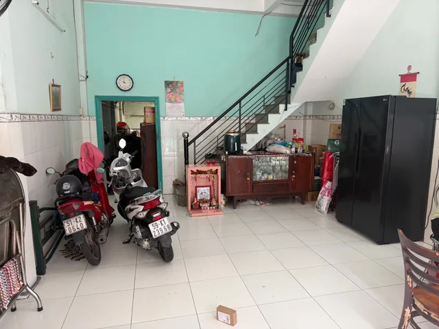 BÁN NHÀ HẬU GIANG QUẬN 6 GẦN MẶT PHỐ NGANG GẦN 6M 11.5 TỶ HỢP XÂY CHDV