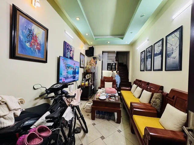 Bán nhà Lê Thanh Nghị Hai Bà Trưng – Giá 8.5 tỷ – DT 32m² x 5 tầng – Khu vip hiếm nhà bán, Dân xây kiên cố, Nhà đẹp ở ngay