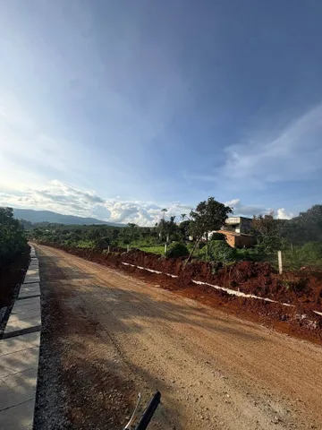 Đất đường nhựa xã Mê Linh. View đẹp. GIá 1.5 tỷ/725m2. Thổ cư 100m.