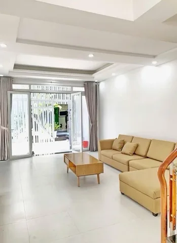 Bán Nhà Quận 7 DT 48M2, Lô Gốc 2 Mặt Tiền Thoáng Sáng, Giá 5.19 Tỷ, Gần Hẻm Xe Hơi