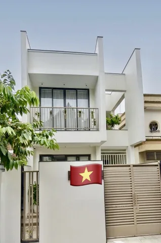 BÁN NHÀ ĐƯỜNG NGUYỄN CÔNG TRỨ - HIỆP PHÚ, QUẬN 9 - 131M2 - NGANG ĐẸP 6M - GIÁ 20 TỶ