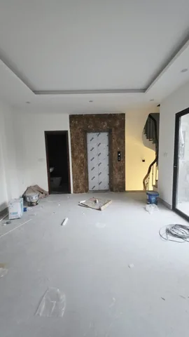 BÁN NHÀ XUÂN ĐỈNH 38M2 6 TẦNG MT 4.3M - THANG MÁY - LÔ GÓC - Ô TÔ ĐỖ CỔNG - NHỈNH 13 TỶ