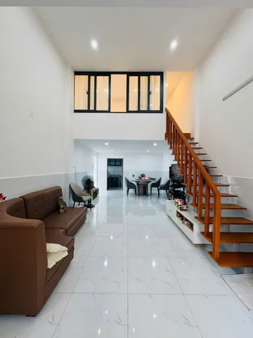 🔥BÁN NHÀ 2 TẦNG LÔ GÓC - NỞ HẬU NGAY TÂN SƠN NHÌ - HẺM XE HƠI ĐỖ CỬA - DÒNG TIỀN 12 TRIỆU/THÁNG