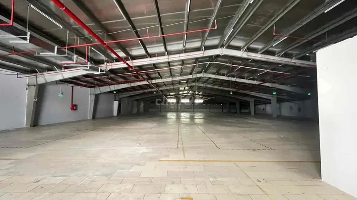 CHO THUÊ KHO 1 TRỆT 1 LẦU DT 4000m2 TAJI THUẬN AN