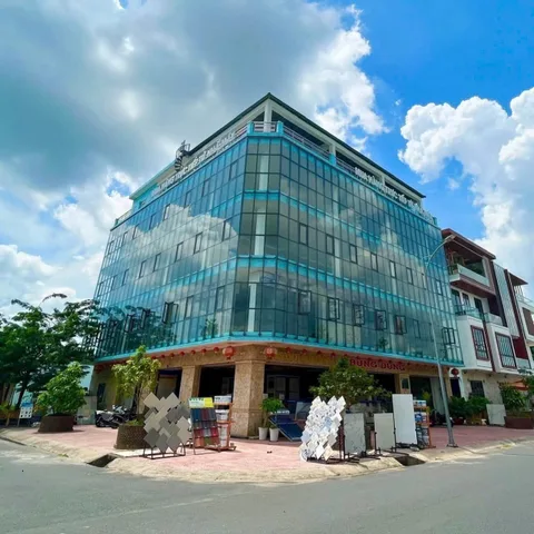 CHO THUÊ TÒA NHÀ TẠI KDC NGÂN THUẬN TPCT
