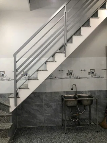 Bán Nhà Huỳnh văn bánh p15 Phú nhuận 18m2 giá 2ty9 Tl