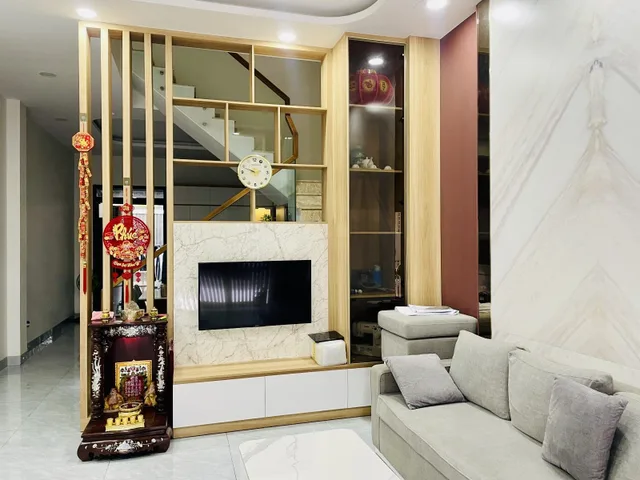 BÁN NHÀ TRƯỜNG THỌ - ĐI ĐÂU CŨNG TIỆN - 79M2 (4.5x17.5) - 4 TẦNG MỚI CỨNG - GIÁ 8.6 Tỷ (2-5.122)