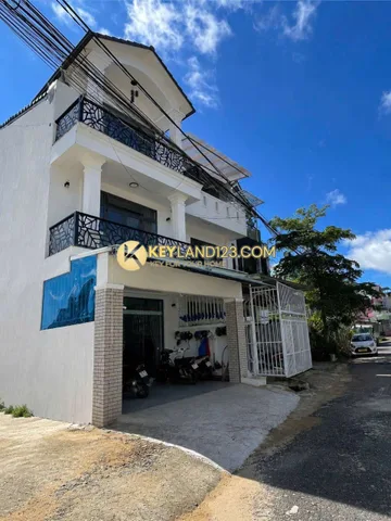 BÁN NHÀ HOMESTAY 3 TẦNG PHƯỜNG 4 , ĐÀ LẠT