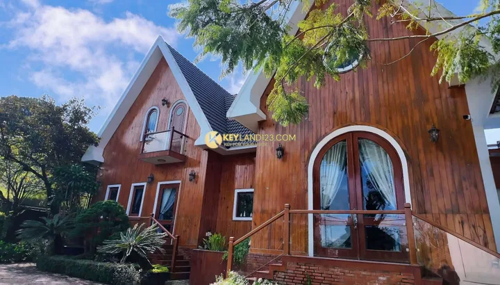 BIỆT THỰ HIỆN ĐẠI – VIEW TOÀN THÀNH PHỐ ĐÀ LẠT