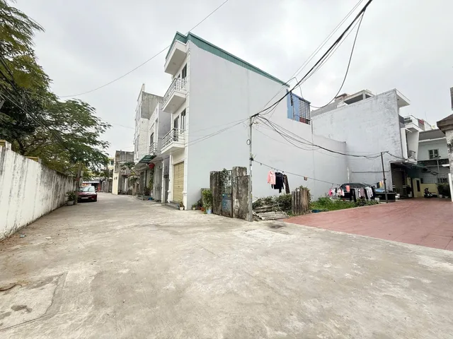 LÔ GÓC SIÊU ĐẸP CÁI TẮT – NGAY ĐƯỜNG 203 – SÁT CHỢ, CẠNH TRƯỜNG HỌC 4,X TỶ LH 0788270866