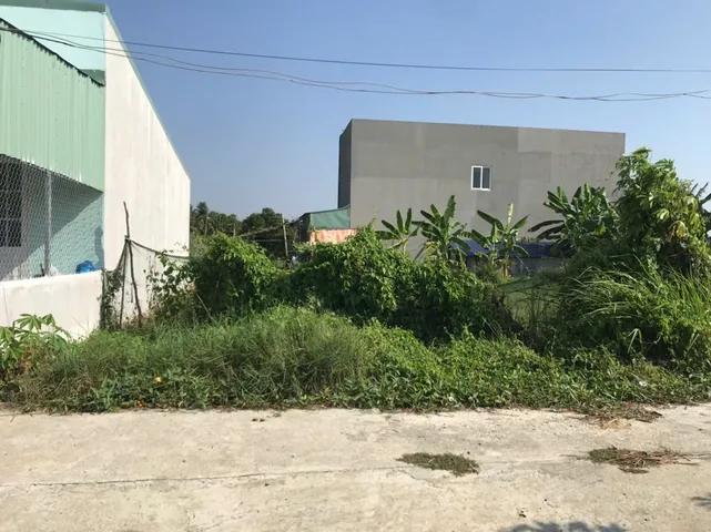 Bán lô đất thổ 201m2, lô góc 2 mặt tiền