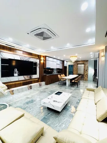 BÁN NHÀ CỔ LINH 80M2- 7 TẦNG THANG MÁY- GARA 2 Ô TÔ- 20.X TỶ
