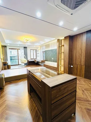 BÁN NHÀ CỔ LINH 80M2- 7 TẦNG THANG MÁY- GARA 2 Ô TÔ- 20.X TỶ