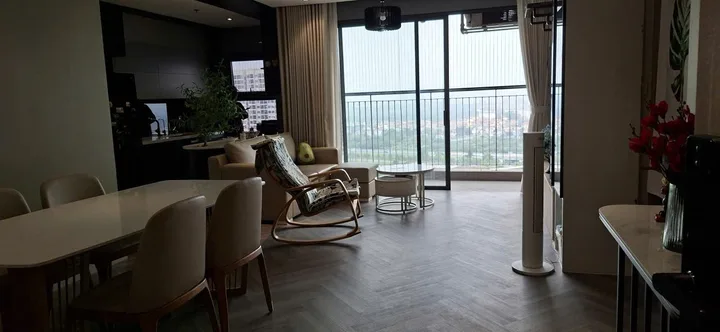Chủ bán căn góc 3PN 98m² giá net 6.5 tỷ tại CC Hanhomes Blue Star Gia Lâ nội thất luxury