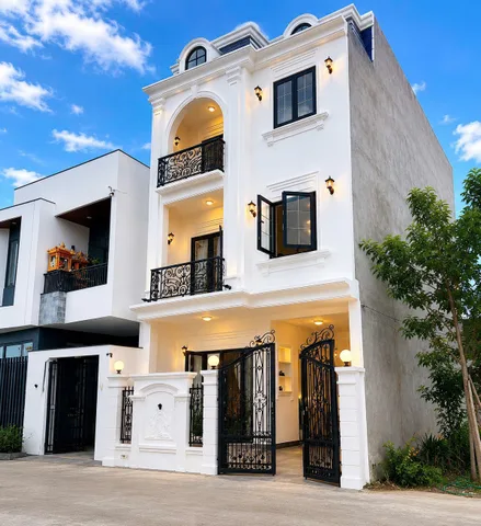 🏡 NHÀ ĐẸP 3 TẦNG – GẦN KQH NGỌC ANH