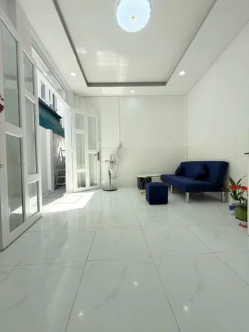 🏡Bán Nhà 1 Trệt 1 Lầu đường số Phước Bình Q9 
• DT : 21m2 , sàn 42m2 đỗ kiên cố
• 1PN Lớn trên Lầu , P Khách + Bếp , WC..
• Hẻm xe máy thông
• Giá : 1ty8 TL
• SHR, hoàn công chuẩn , công chứng ngay
• Bank hỗ trợ vay 1 Tỷ
☎️ GỌI và Zalo: 0777012660(