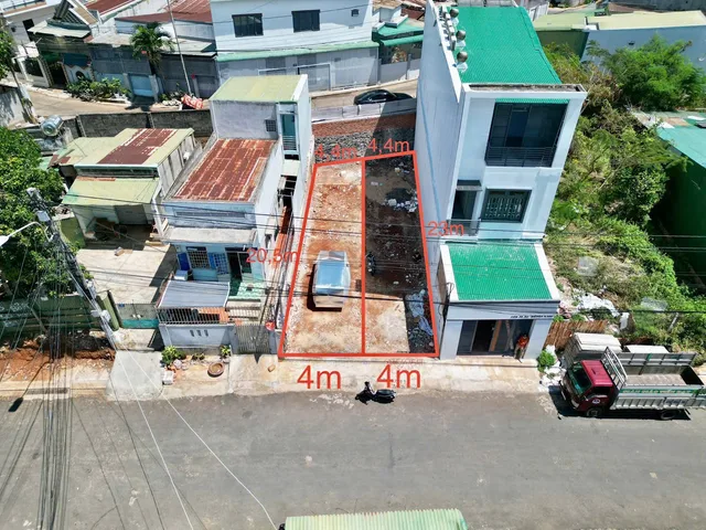 2 LÔ LIỀN KỀ MẶT TIỀN MẠC ĐỈNH CHI TRUNG TÂM BMT