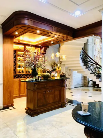 BÁN BIỆT THỰ HẦM 5 TẦNG TRƯỜNG THỌ - 305M2(12.5x24.5) - FULL NỘI THẤT SÂN VƯỜN - GIÁ 45 TỶ (12-25a)