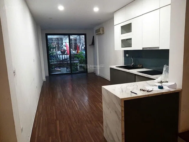 Cho Thuê Nhà Ngõ 151 Thái Hà 50M² 5 Tầng 5 Ngủ - Nội Thất CB - Gần Ô Tô - Giá Thuê 19tr