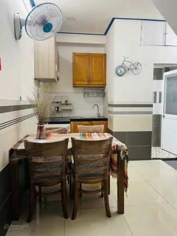 Chủ kẹt tiền cần bán lỗ căn nhà 30m2, 2pn,1wc, 1 trệt 1 lầu , phường Đông Hưng Thuận, HCm. Liên Hệ: 0599371035 Bảo Ngọc