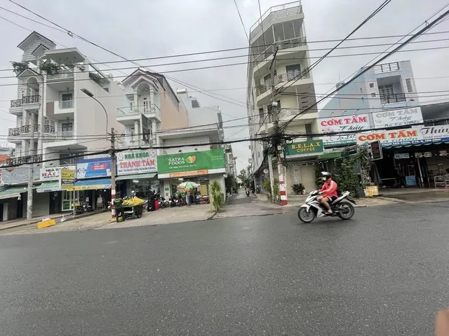 NHÀ PHẠM VĂN BẠCH – TRƯỜNG CHINH – CỘNG HÒA – 5 TẦNG CHỈ 11.25 TỶ