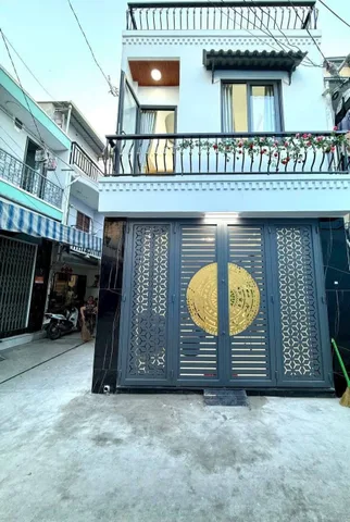 Bán nhà ngộp 40m2 tại Xuân Thới Thượng Hóc Môn