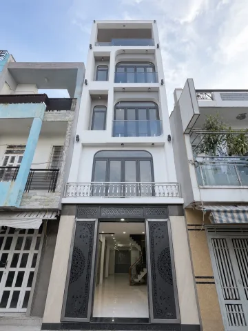 Bán nhà 5 Tầng Chiến lược Bình Tân