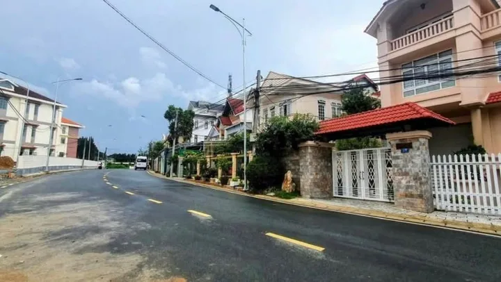 SIÊU PHẨM MẶT TIỀN ĐƯỜNG 3/4 - TRỤC ĐƯỜNG HUYẾT MẠCH NGAY CỬA NGÕ ĐÀ LẠT 🔥