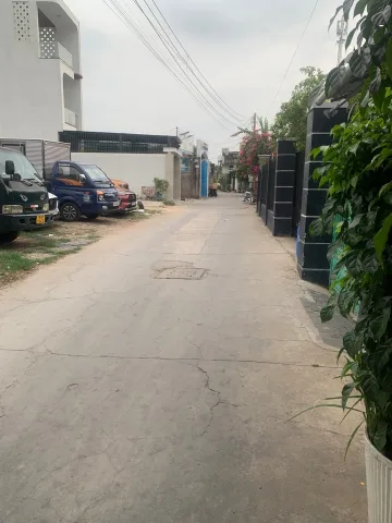 NHÀ MT 2 TẦNG ĐƯỜNG OTO 6M NGAY ĐƯỜNG TRẦN HƯNG ĐẠO P ĐÔNG HOÀ CÁCH SIÊU THỊ GO DĨ AN CHỈ 700M