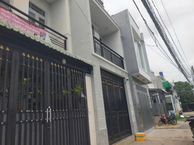 🏡 Nhà 1 trệt 1 lầu đúc – Gần Ngã 3 Mỹ Hạnh

📍 Ấp Tràm Lạc, Mỹ Hạnh Bắc, Đức Hòa
📏 Diện tích: 4x11m
🏠 Kết cấu: 1 trệt 1 lầu đúc, dọn vào ở ngay
🚗 Vị trí đẹp, cách Ngã 3 Mỹ Hạnh chỉ vài phút di chuyển

💰 Giá chỉ 1 tỷ 200 triệu

📞 Liên hệ xem nhà th