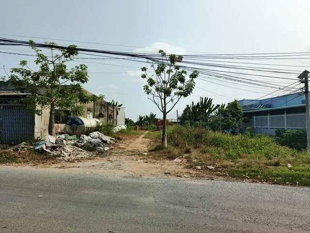 Bán 680m2 đất ở toàn bộ giá 5,5 tỷ