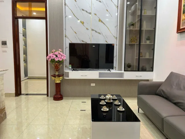 Cho thuê nhà ngõ 18x Vũ Tông Phan 51M² 3 Tầng 3 Ngủ - Full Nội Thất - Nhận Nhà Ngay - Giá Thuê 14tr
