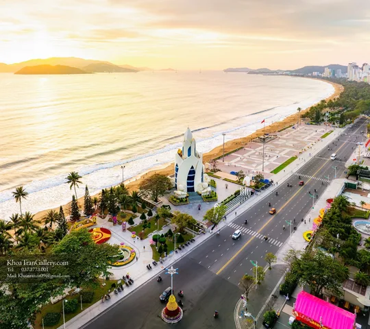 BÁN NHÀ MẶT TIỀN NGUYỄN THỊ MINH KHAI – LÔ ĐẤT VUÔNG VỨC ĐẸP NHƯ HOA HẬU – GIÁ QUÁ TỐT!