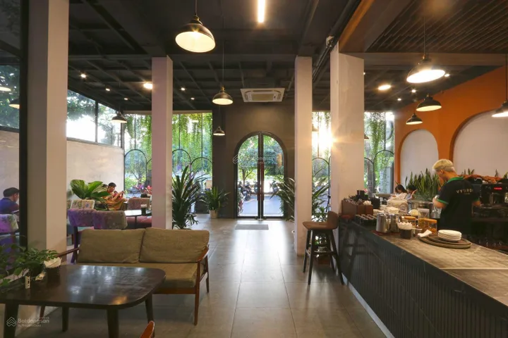 CHO THUÊ MẶT PHỐ LÝ THƯỜNG KIỆT – 120M2 X 2 TẦNG – MT 8M ĐẸP HIẾM