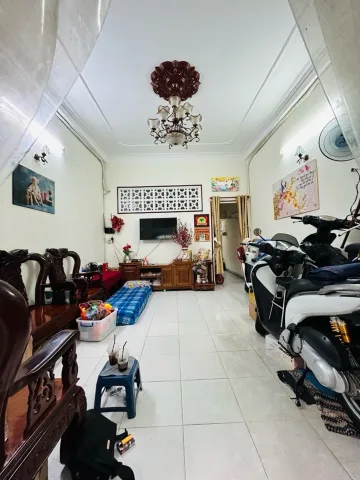 BÁN GẤP NHÀ HẺM THÔNG KINH DOANH QUẬN 7 - GẦN KCX TÂN THUẬN - 4.2X15M - GIÁ CỰC TỐT