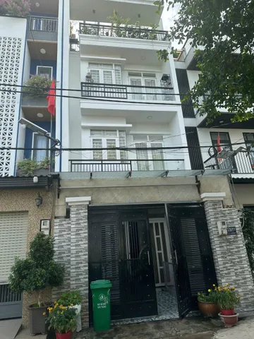 👉 "Nhà 4 tầng An Phú Đông – DT đất 94m², sàn 270m² – Chỉ 8,3 tỷ, giáp Gò Vấp"