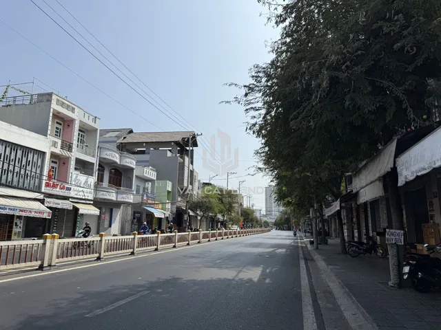 🔥 TỌA ĐỘ VÀNG THƯƠNG MẠI: MẶT TIỀN ĐẠI LỘ 30/4 RẠCH DỪA – 218.8M² SẠCH ĐẸP FULL THỔ CƯ – NỞ HẬU ĐẠI CÁT – SẴN DÒNG TIỀN THUÊ – GIÁ 15.5 TỶ 🔥