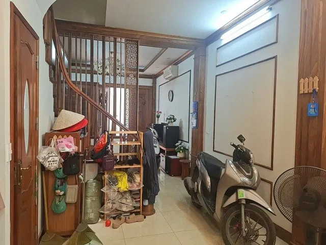 PHÂN LÔ XUÂN ĐỈNH 43M2 5 TẦNG MT 3.7M - NGÕ RỘNG - SÂN ĐỖ 3 Ô TÔ - NỘI THẤT CAO CẤP