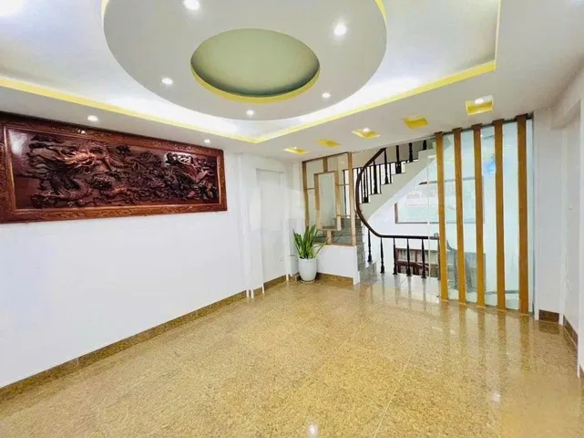 Nhà đẹp, thoáng mát, FULL ĐỒ ngõ 37 Bằng A quận Hoàng Mai 45M x 5T giá 15 triệu