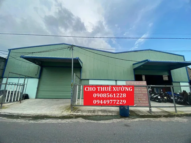 NHÀ XƯỞNG CHO THUÊ QL1A QUẬN 12 DT: 700M GIÁ 60 TRIÊU/THÁNG LH: 0908561228