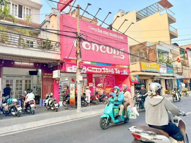 Bán Nhà 7,6x19,7m đường 15 Phường Tân kiểng Quận 7. Trệt 2 lầu TN 65tr/th