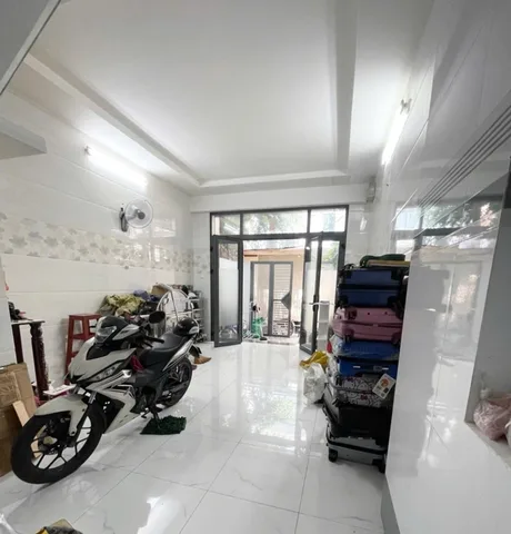 BÁN NHÀ MỚI 99% ĐƯỜNG KINH DƯƠNG VƯƠNG -3 TẦNG - ( 60m2 ) Chỉ 5.1 tỷ .