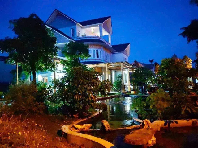 Bán Biệt Thự VIP 3 mặt tiền ,View Sông Western Land Mỹ Phước – Bến Cát- Bình Dương.
