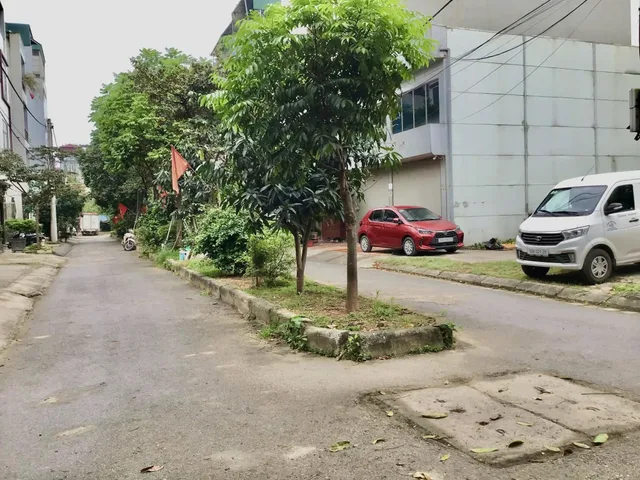 Bán Đất Đông Ngạc Phân Lô. Vỉa Hè Ô Tô Tránh Cạnh BV Nam Thăng Long. 120m MT 7.2m. 28.5 Tỷ